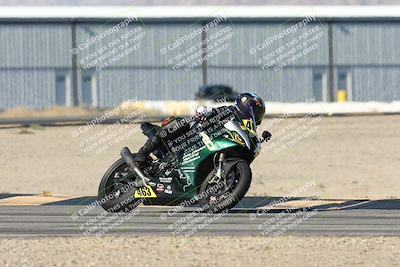 media/Nov-02-2025-CVMA (Sun) [[337aff29ab]]/Race 11-Amateur Supersport Open/